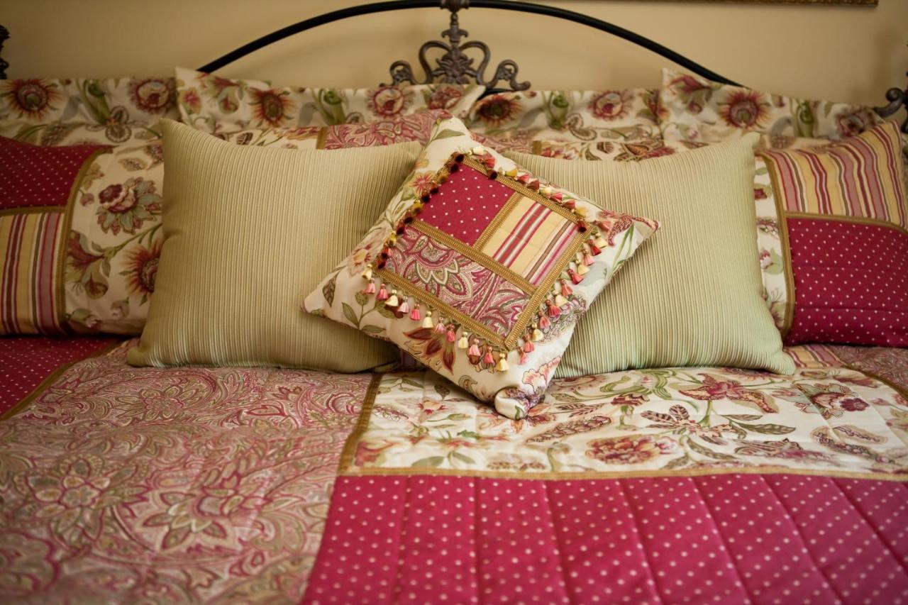 Pillow And Paddock B&B La Grange Exteriör bild